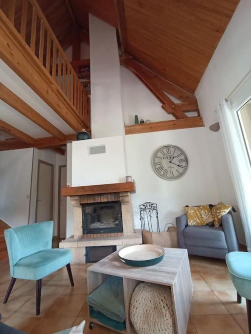 Maison De Montagne Au Calme Avec Cheminee Poubeau Exteriér fotografie